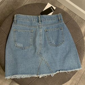 NWT Nasty Gal Women’s My Kind Of Trouble Is You Denim Skirt.
